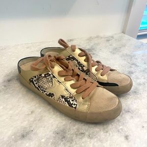 Shushop slide on sneaker